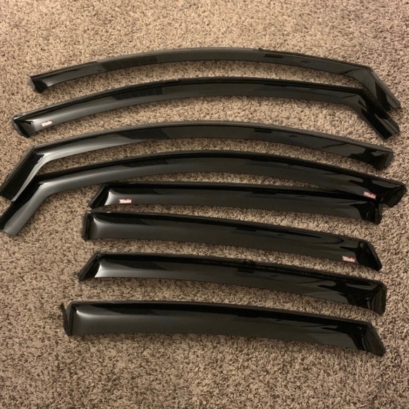 2018/19 Honda Accord Westin Wind Deflectors - Picture 2 of 3